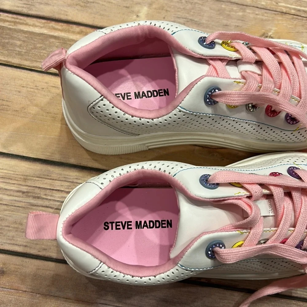 Steve Madden Girls' J-Queenn
Platform Sneakers (Youth) - Picture 11 of 12